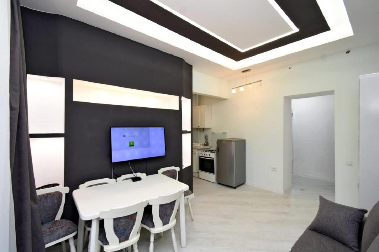 The Best Apartments In The Center Jerevan Buitenkant foto