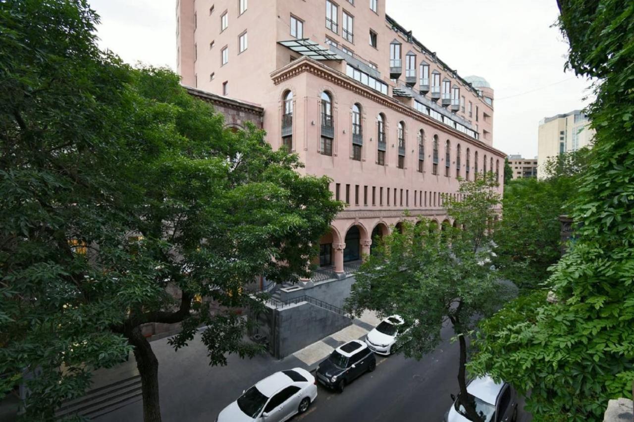 The Best Apartments In The Center Jerevan Buitenkant foto